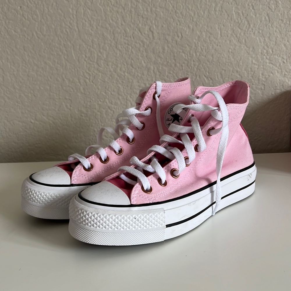 Platform Converse - Custom Color - Women’s 6 - Two Tone Pink Converse